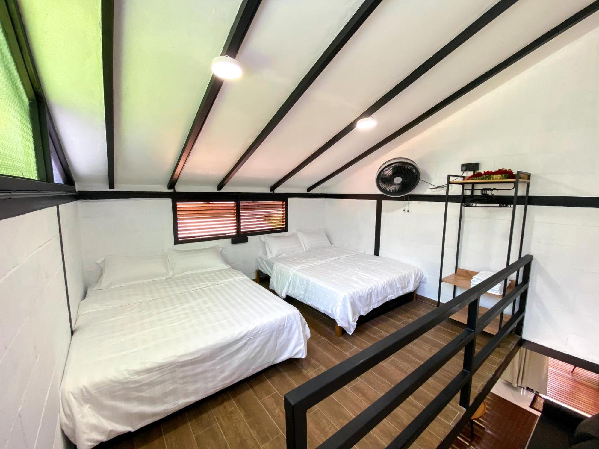 Casa Damai Janda Baik - Riverview Tiny House Bentong Luaran gambar