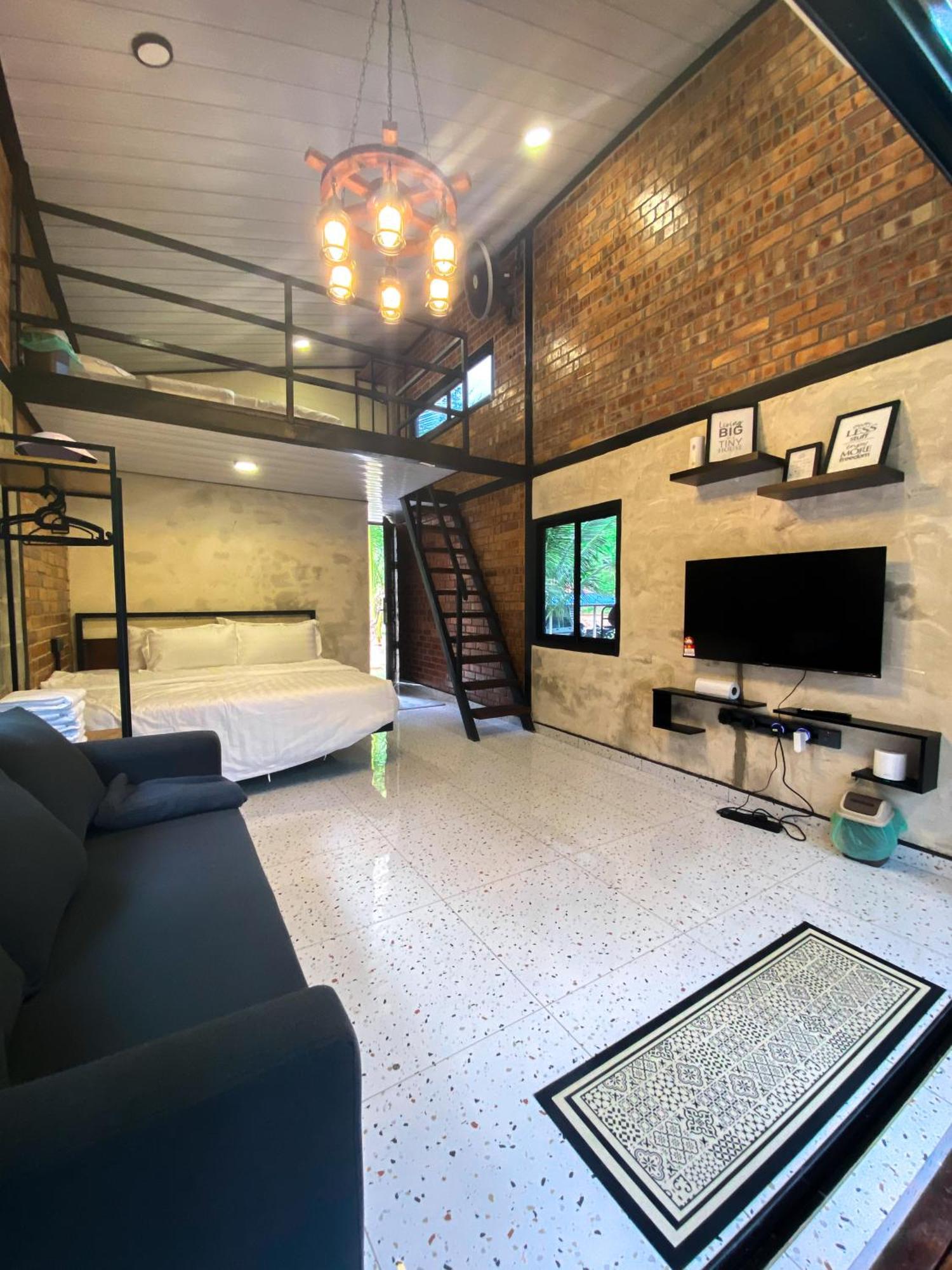 Casa Damai Janda Baik - Riverview Tiny House Bentong Luaran gambar