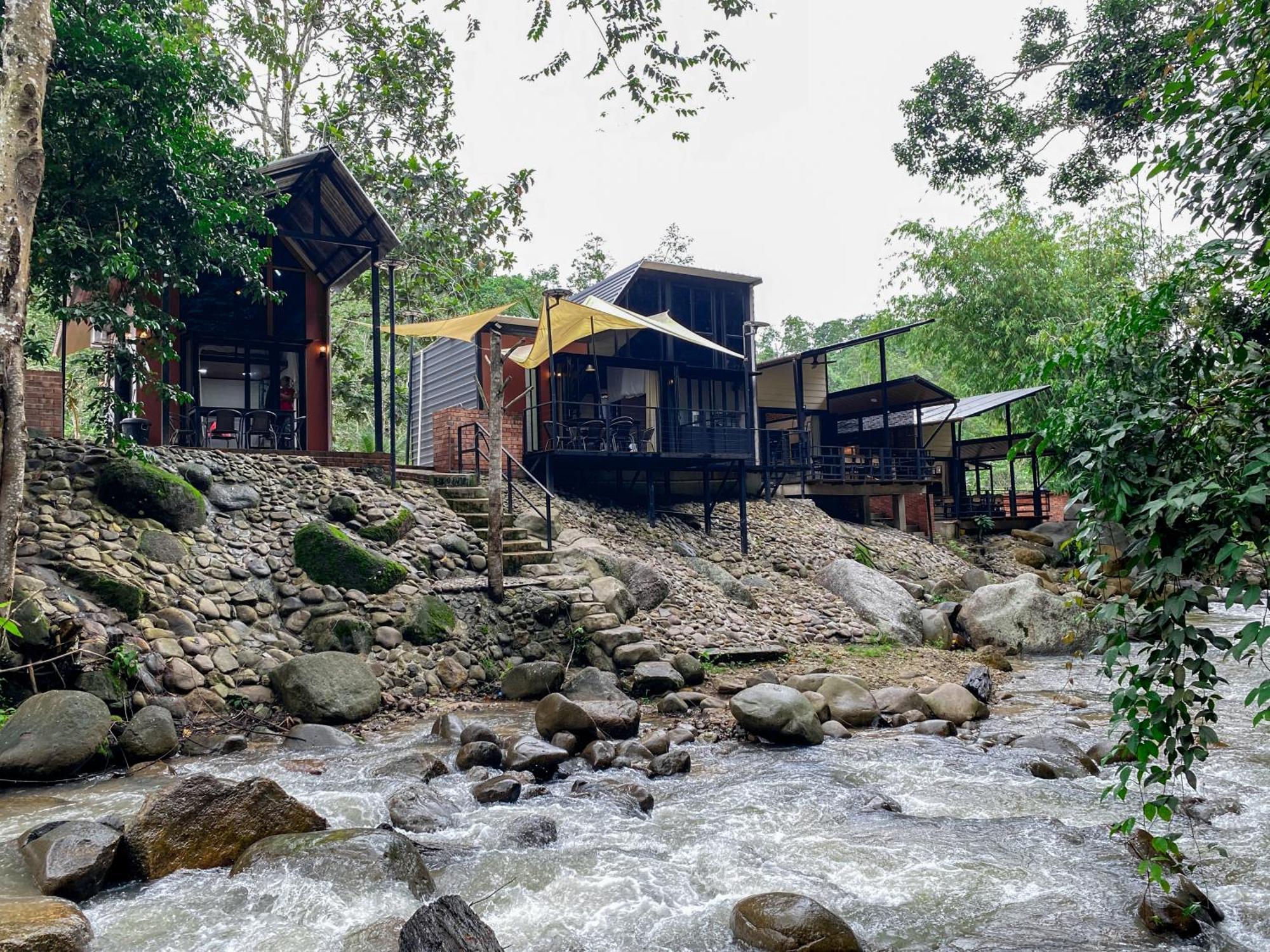Casa Damai Janda Baik - Riverview Tiny House Bentong Luaran gambar