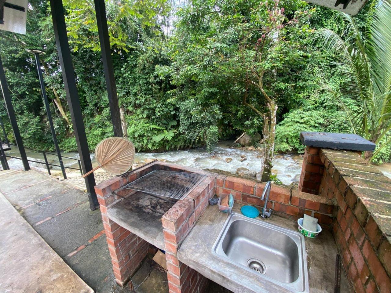 Casa Damai Janda Baik - Riverview Tiny House Bentong Luaran gambar